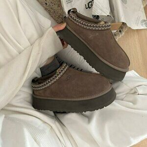 UGG Tazz Platform Shearling Lined Slipper